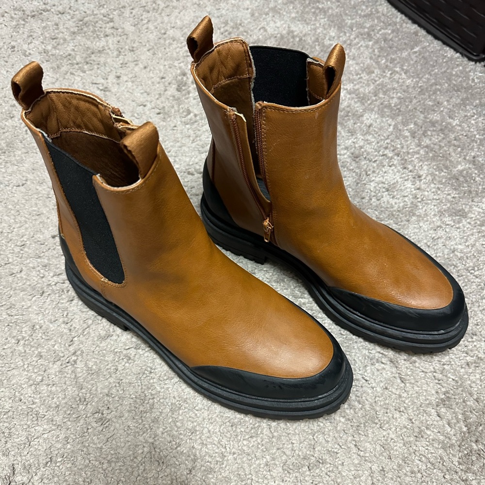 American Eagle Boots